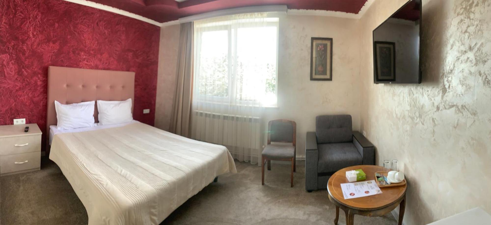 Hotel Maruna 塞凡 外观 照片